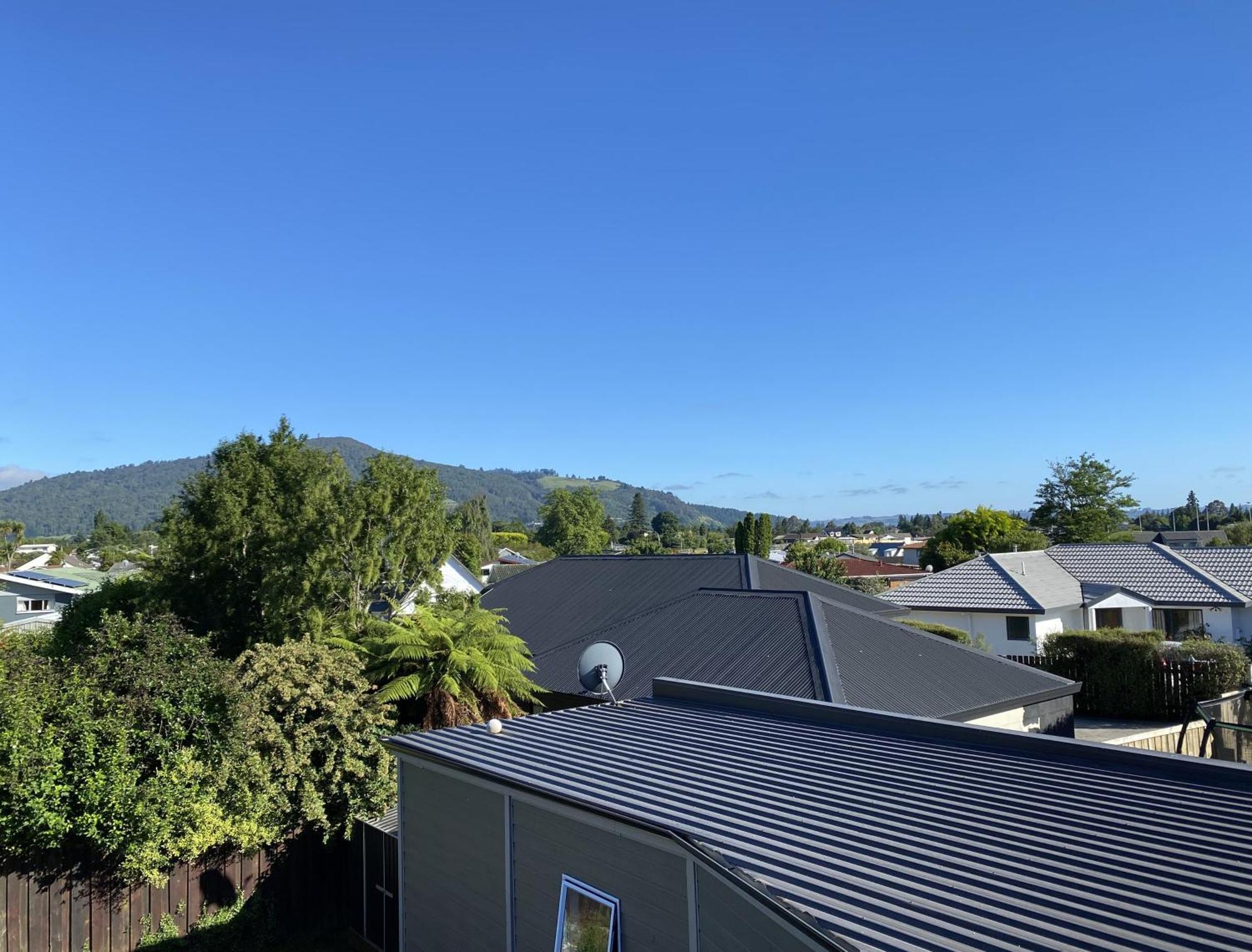Spacious Retreat With Mountain View Rotorua Exterior foto